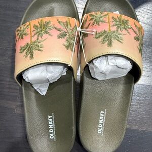 Old Navy Tropical Palm Slide Sandals